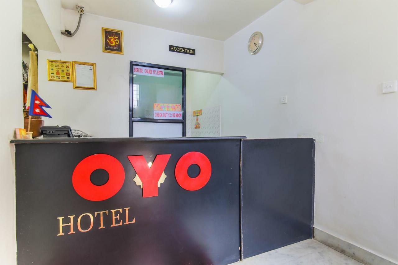 Oyo 358 Hotel Rose Star Kathmandu Exterior foto