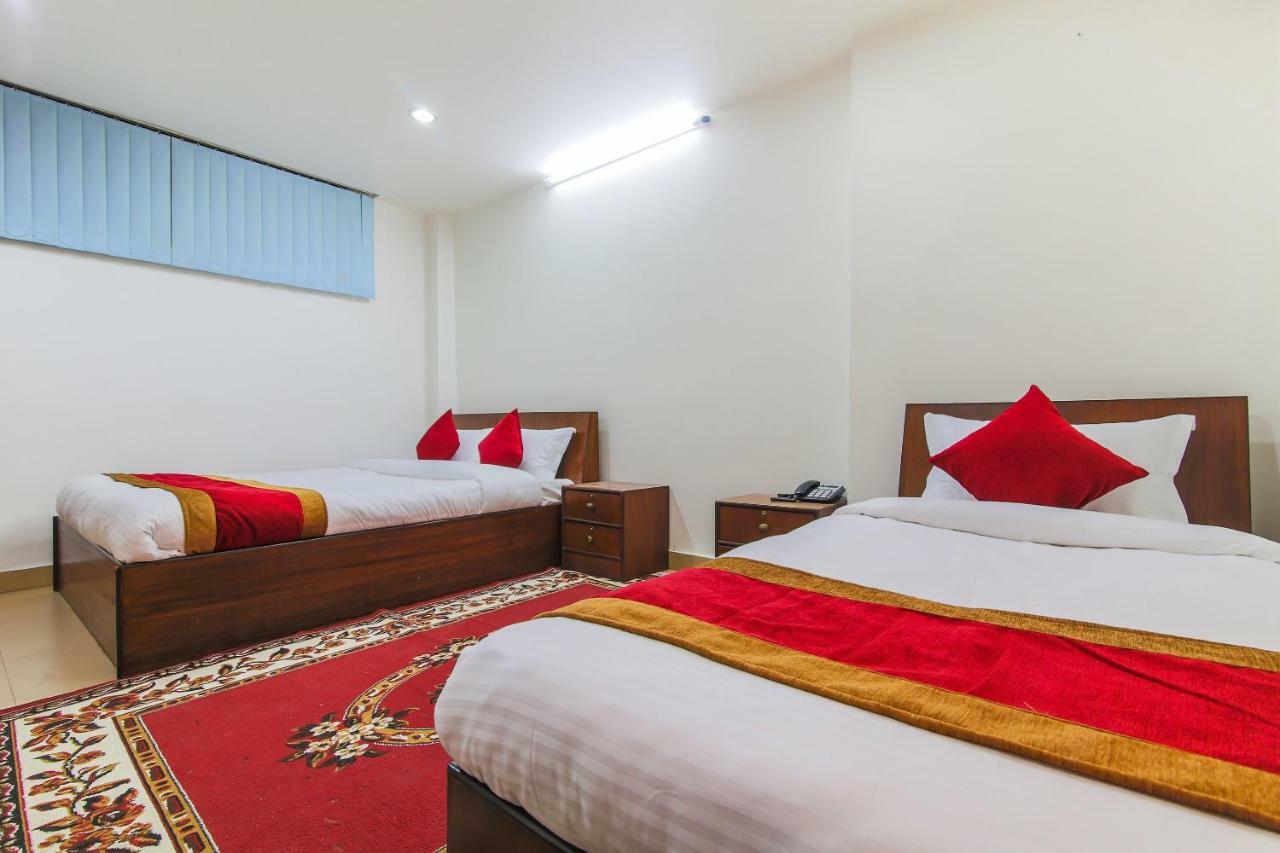 Oyo 358 Hotel Rose Star Kathmandu Exterior foto